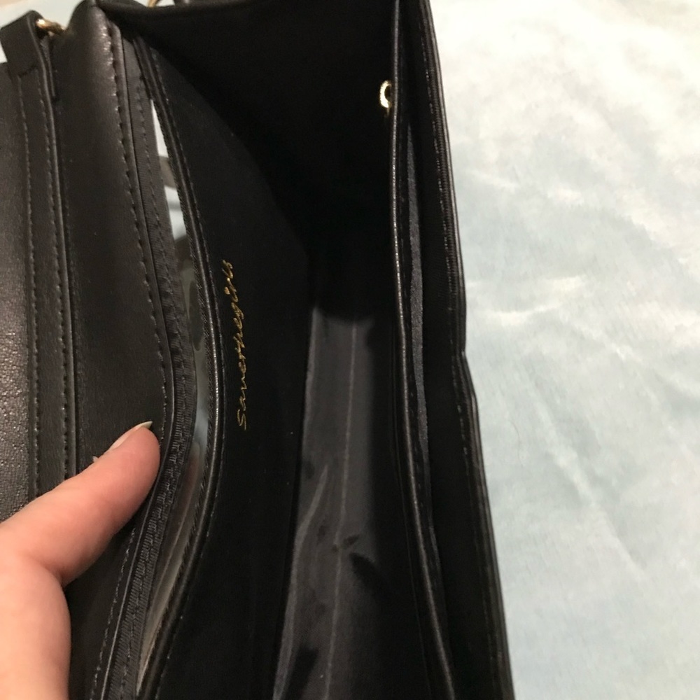 Crossbody with RFID. Touchscreen - Picture 10 of 11